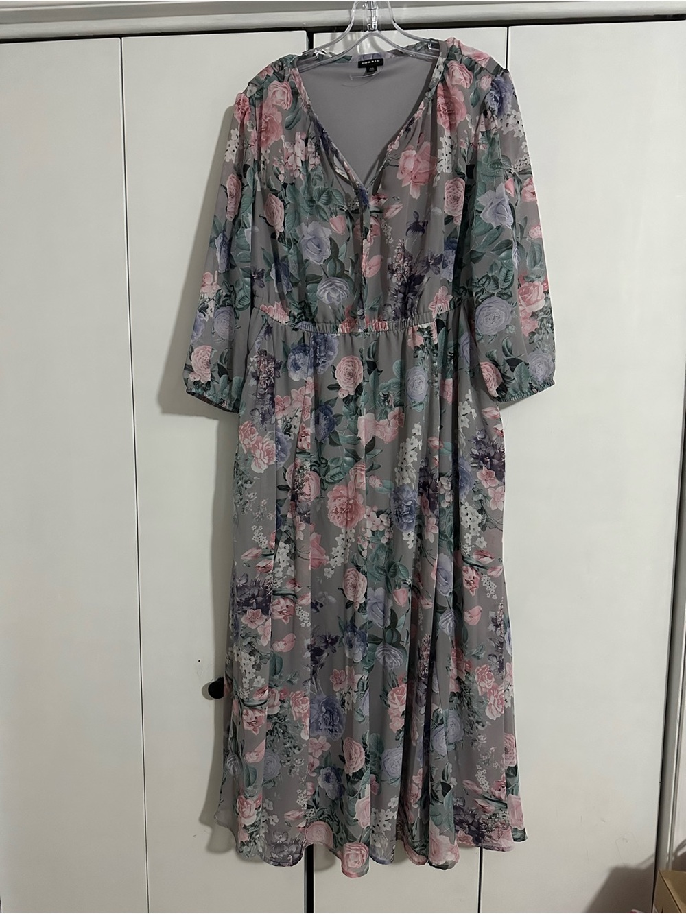torrid Gray Floral V-Neck Midi Dress with Pink Blooms